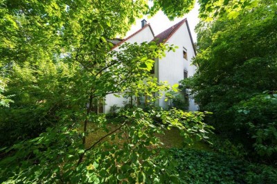 Gartenliebhaber aufgepasst! Großzügige Wohnung in idyllischer Lage