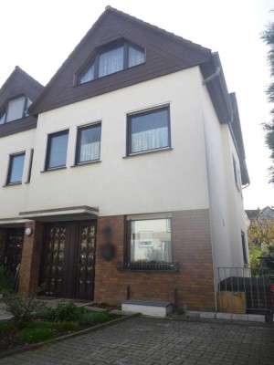 Gepflegte Maisonette-Wohnung mit eigenem Hauseigang und tollem Ausblick im Dortmunder Süden