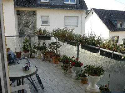 ***SCHICK UND MODERN WOHNEN AN DER SONNIGEN UNTERMOSEL*** 3-Zi.-EG-Whg. in Kobern-Gondorf