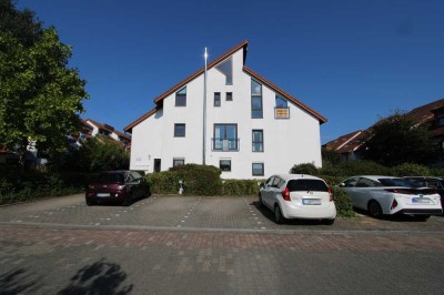 Reserviert!!!
Lichtdurchflutete Maisonettewohnung auf 3 Etagen