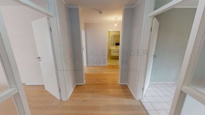 Attraktive 3,5-Zimmer-Wohnung mit Wintergarten und Terrasse