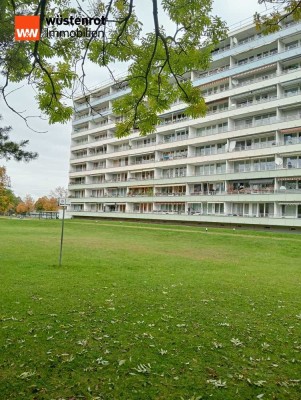 Karlsfeld, Rathausstr. top Familienwohnung mit ca. 79 m² Wfl.große Loggia, Wohnküche, Lift, Keller