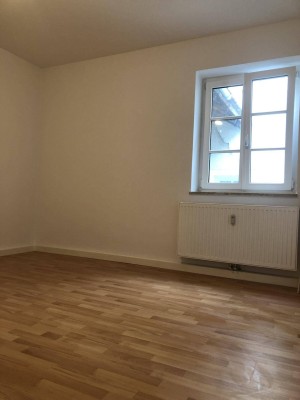 Moderne 2-Zimmer-Wohnung in ruhiger, zentraler Lage - Nähe zur deutschen Grenze