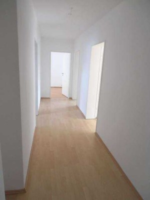 Ansprechende 3-Zimmerwohnung am  südwestl. Stadtrand      ab sofort oder später, 10 Automin zur City