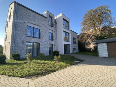 Neubau-Wohnung mit Terrasse