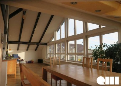 Großzügige Dachgeschosswohnung 4,5 Zimmer