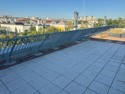 Sonnentage auf der großen Dachterrasse genießen - Nähe Kirchenplatz Atzgersdorf.