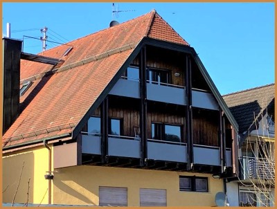 Großzügige 2-Zimmer-Wohnung - mitten im Städtle - schöner Balkon - ab 01.10.2025 frei !