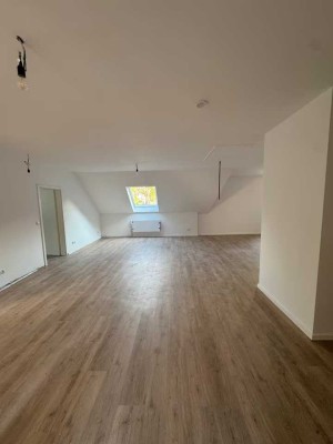 TOP SANIERTE 4-ZIMMERWOHNUNG