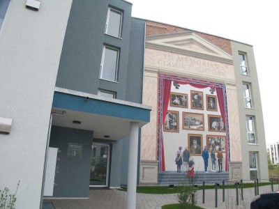 ERSTBEZUG IM GLASHÜTTENAREAL „Betreutes Wohnen“; helle 2-Zimmer-Wohnung mit Südloggia