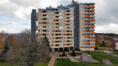 Schöne 3,5-Zimmer-Wohnung mit Balkon und Tiefgaragenstellplatz in gepflegtem Mehrfamilienhaus