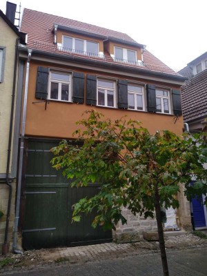 Saniertes Fachwerkhaus in zentralem, aber ruhigem Altstadt Gebiet: 2,5-Zimmer-Wohnung