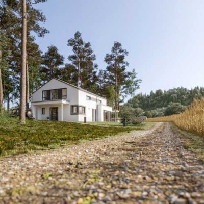 Finden Sie Ihren Rückzugsort: Ein Haus, das Geschichten erzählt
