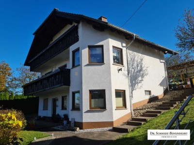 Gepflegtes Einfamilienhaus mit Einliegerwohnung und tollem Weitblick zwischen Montabaur und Koblenz!