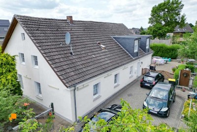 Zwei unter einem Dach – Ihr neues Zuhause für Familie, Leben und Investition