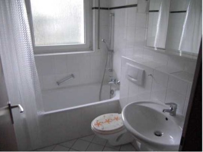 Geschmackvolle 2-Zimmer-Hochparterre-Wohnung in Ratingen