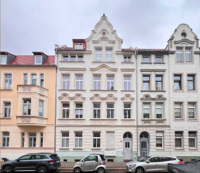 Erstklassige 4-Raumwohnung in Stadtfeld Ost