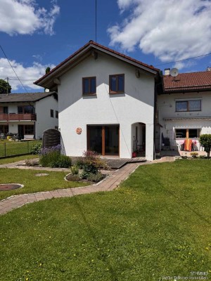 ST/IMMO -Glonn OT Frauenreuth, Doppelhaushälfte in ruhiger Lage, für Einzelpersonen oder Paare