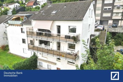 Außergewöhnliches Zweifamilienhaus mit viel Platz!