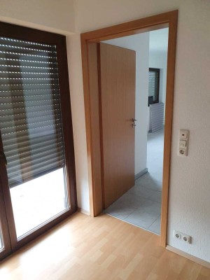Geschmackvolle, neuwertige 1,5-Zimmer-Wohnung in Eibelstadt