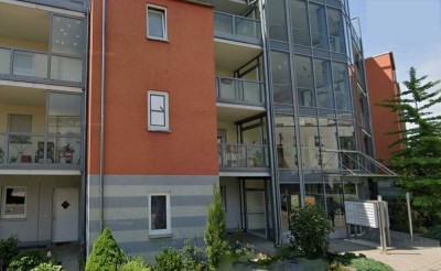 Gemeinschaftliches Wohnen im Alter! Barrierefreie 2-ZKB-Whg mit Balkon im 2. OG in Langen (Hessen)