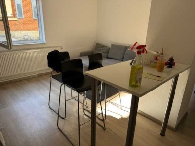 Exklusive, neuwertige 4-Zimmer-Wohnung mit EBK in Stuttgart-Vaihingen