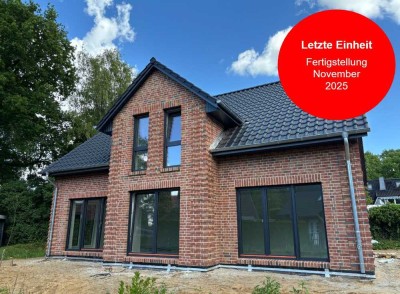 Fast fertig gestellt: Doppelhaushälfte B1 I Lottbek Lodges - energieeffizient & förderfähig!