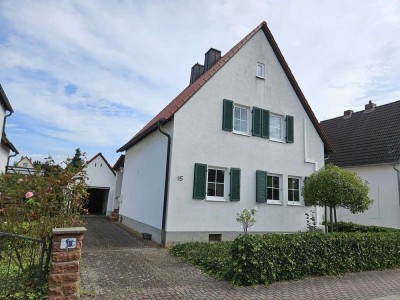 Gepflegtes Einfamilienhaus in Limburgerhof ( von Erbengemeinschaft/ohne Makler )