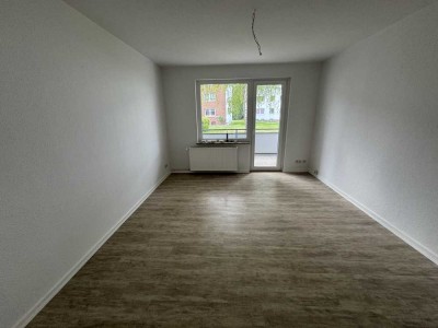Modernisierte 2 1/2-Zimmer-Wohnung mit Balkon - Nähe Lohmühle