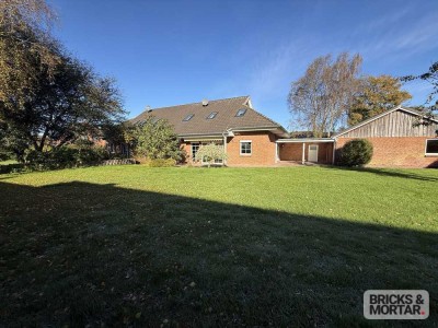 Frisch renovierte Doppelhaushälfte mit möglicher Einliegerwohnung