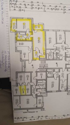 Erstbezug nach Sanierung: Geschmackvolle 2-Zimmer-Souterrain-Wohnung mit geh. Innenausstattung