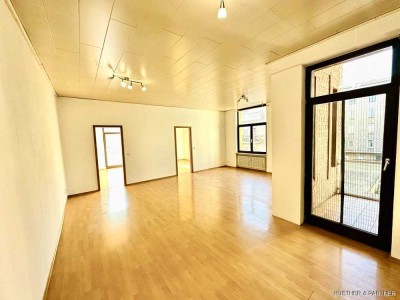 Attraktive 4-Zimmer-Wohnung in TOP-LAGE von Saarbrücken