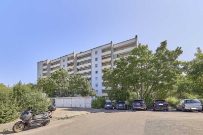 Lichtdurchflutete 3 Zimmerwohnung mit traumhafter Weitsicht !!