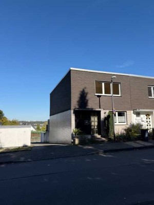 Kleines Häuschen mit Weitblick über Wuppertal
