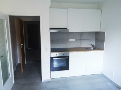 Zweitbezug nach Sanierung 2021: stilvolle 1-Zimmer-Wohnung mit Einbauküche in Karlsruhe