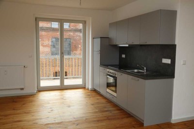 Traumhafte 3-Zimmer-Wohnung, exklusive Ausstattung, Balkon mit Schlossblick