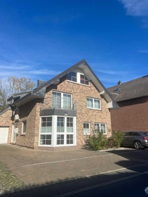 Modernes Einfamilienhaus/ Villa am Palmersdorfer Bach