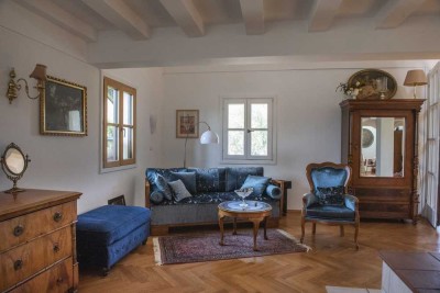 Großzügige Architektenwohnung - Haus im Haus