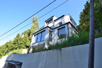 Einfamilienhaus in Waldrandlage, Erstbezug, belagsfertig