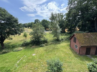 4-Zimmer-Maisonettewohnung am Waldrand in Buchholz-Steinbeck, neu renoviert mit Balkon und neuer EBK