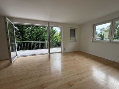 Stilvolle 3-Zi.-Wohnung mit Balkon in bester Höhenlage Bonn-Schweinheim - bezugsbereit, toller Blick
