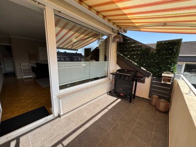 Schöne 3,5-Zimmer-Wohnung mit Südbalkon und EBK im Westviertel (von privat)