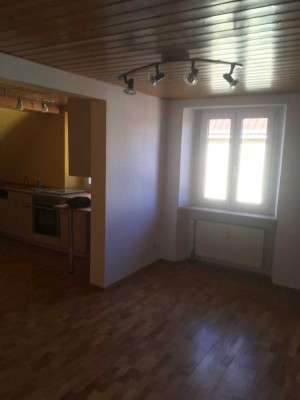 Schöne, ruhige, gepflegte DG-Wohnung in Bruchsal Mitte