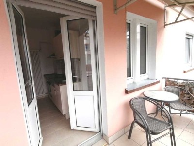 zentrale Lage; möblierte, helle 4 ZKB Balkon,; nahe Boehringer;  ab 15.08.25