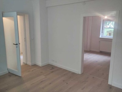 Neu sanierte, hochwertige Einliegerwohnung in MA-Feudenheim (befristete Vermietung für 2 Jahre)