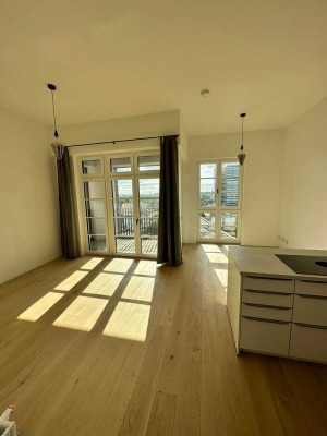 Exklusive 4-Zimmer Penthouse-Wohnung mit Balkon in Hamburg-Uhlenhorst