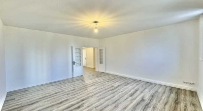 **Fast Rheinblick**Elegante Wohnung im exklusiven Golzheim - Erstbezug nach Sanierung.