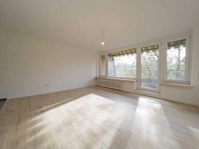 WE: 13 - Stufenloser Zugang! Sanierte 2-Zimmer-Wohnung mit Süd-Balkon