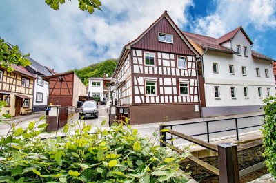 Gepflegtes Einfamilienhaus mit Garage und großer Dachterrasse in Unterwirbach