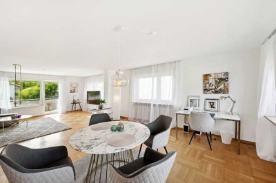 Lichtdurchflutet Dreizimmerwohnung mit zwei Balkonen von Privat